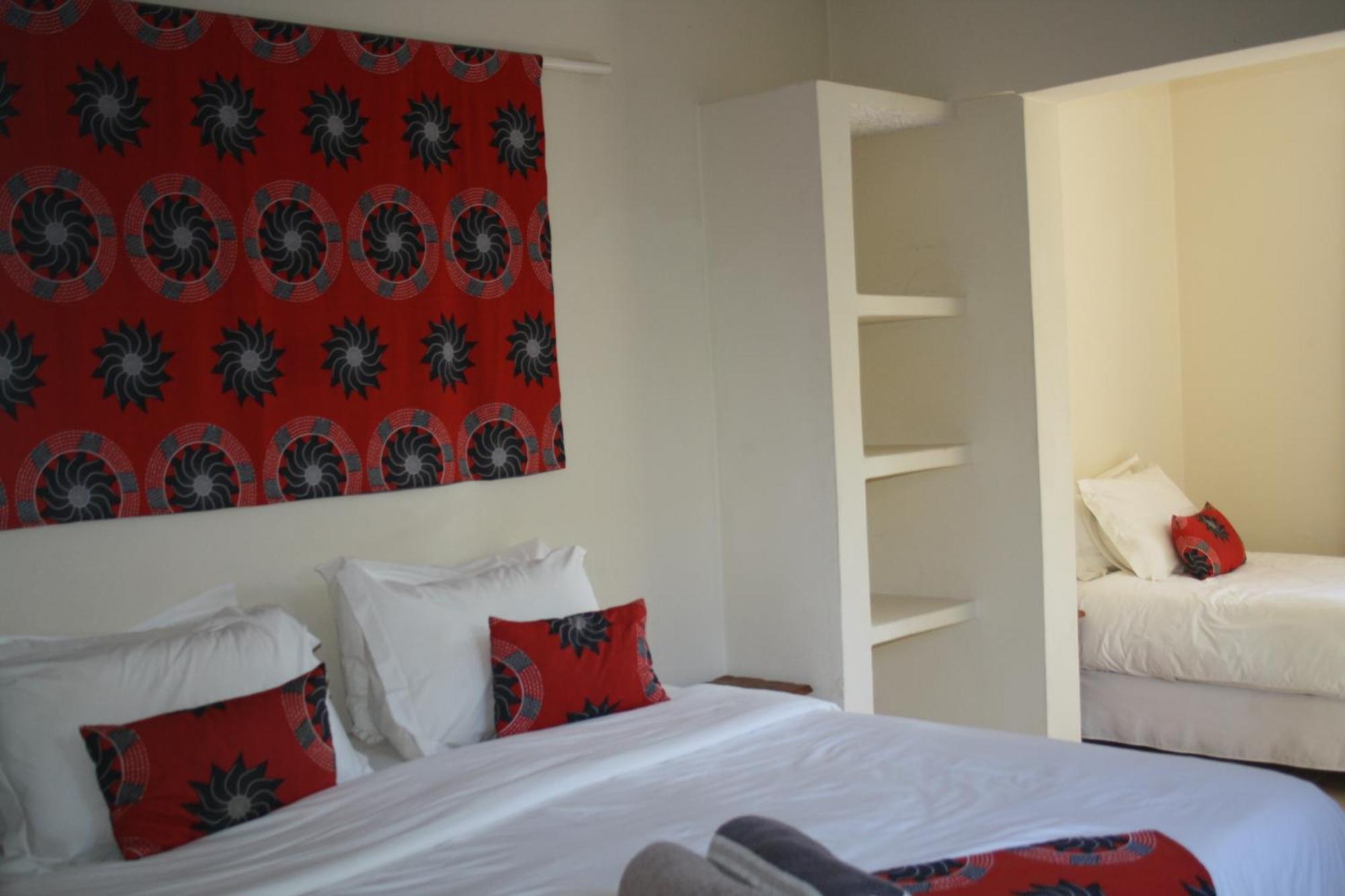 Planet Scuba Bed And Breakfast Понта-ду-Ору Екстер'єр фото